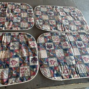 Vintage 4 pc kitchen placemats